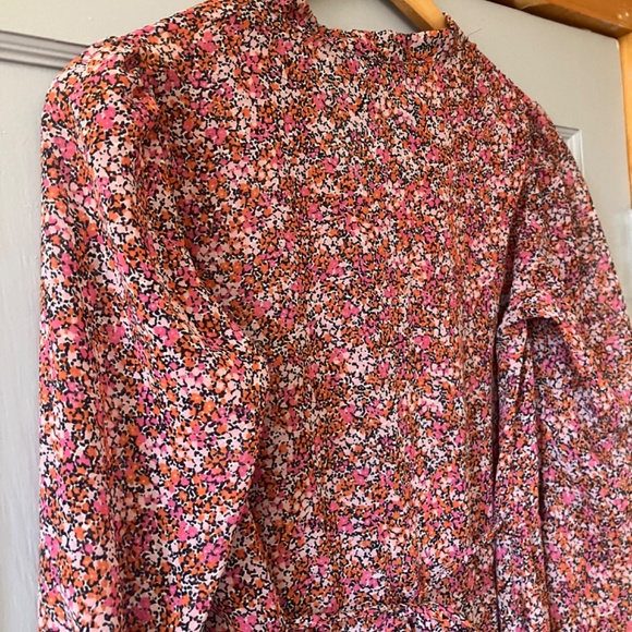 New Look Floral Prairie Maxi Dress – Sheer, Elegant, and Feminine (Size Small) - Picture 9 of 10